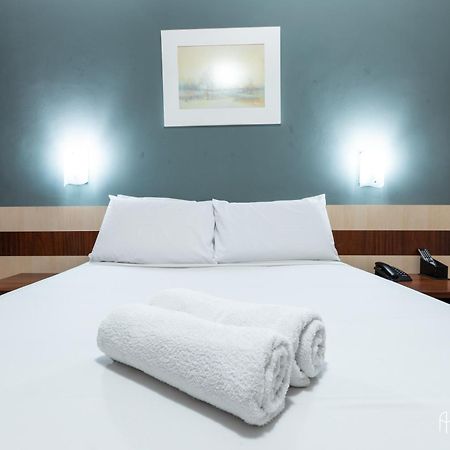 Rede Andrade Mercado Hotel Κουριτίμπα Εξωτερικό φωτογραφία